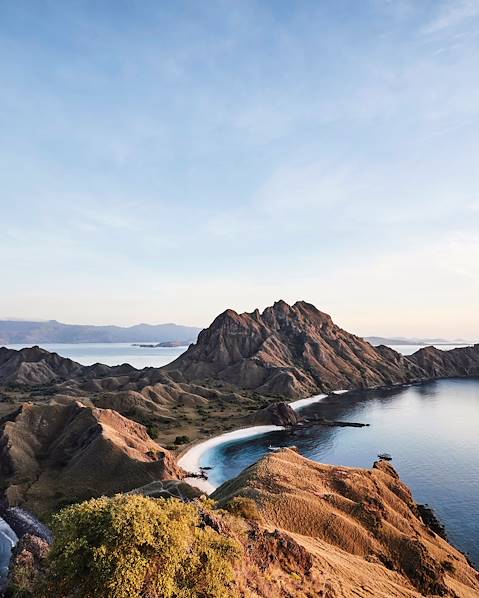 Rundreisen Indonesien - Java - Magelang - Bali - Ubud - Bangli - Florès - Labuan Bajo